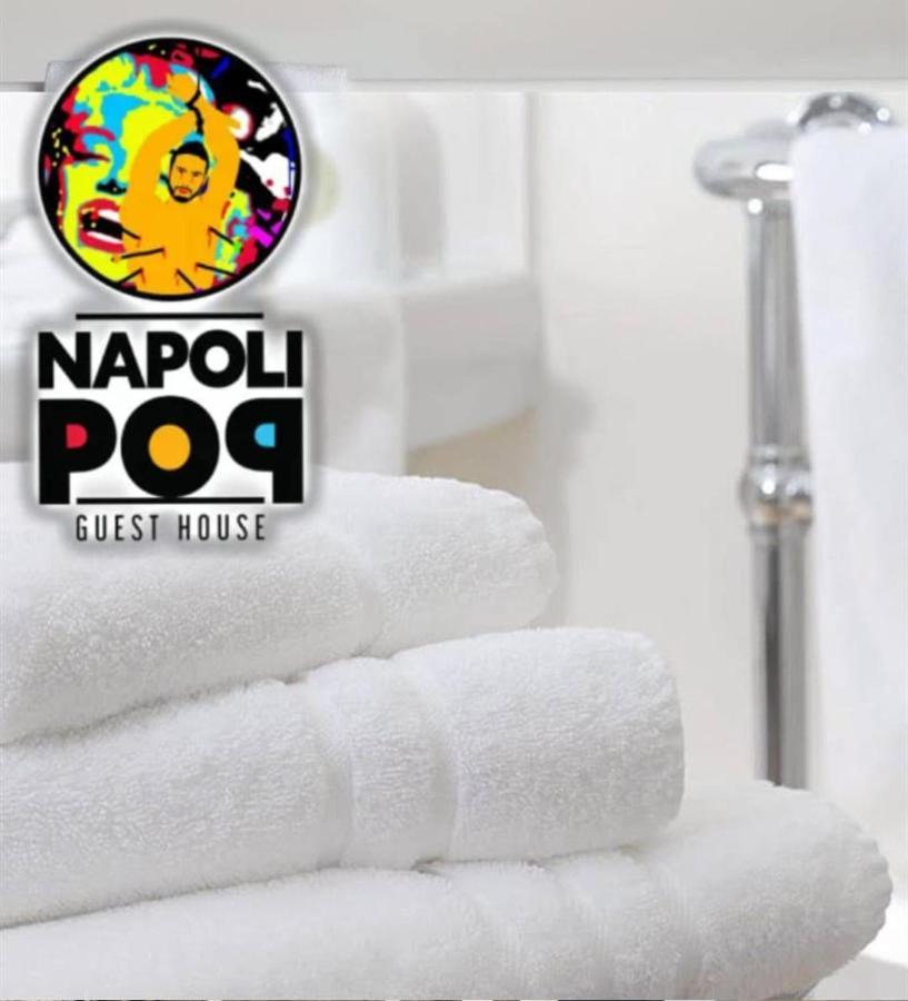 Napoli Pop Chiaia Apartment Bagian luar foto
